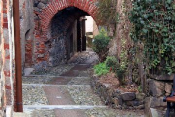 Via del ricetto (Foto di Alessandro Vecchi - 2011)